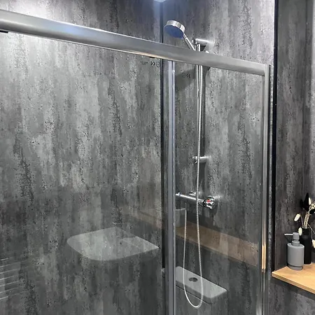 Barrow Leeds (West Yorkshire)