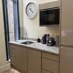 Barrow Apartman *